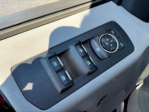 Used 2019 Ford F150 XLT w/ Equipment Group 301A Mid AWD/4WD image 36