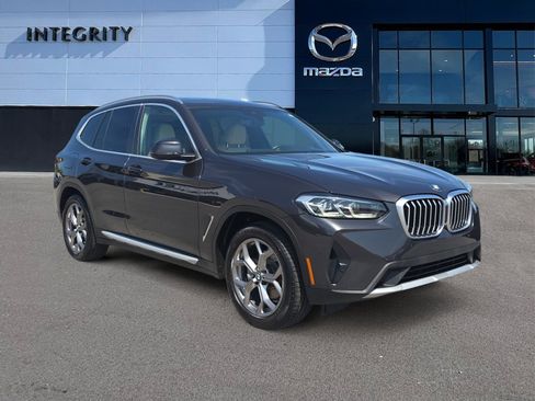 Used 2023 BMW X3 xDrive30i w/ Convenience Package image 2