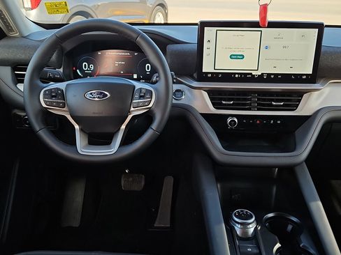 New 2026 Ford Explorer Active w/ Active Comfort Package image 20