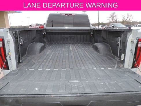 Used 2024 GMC Sierra 3500 SLT w/ SLT Premium Package image 15