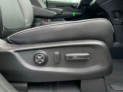 New 2026 Honda Odyssey Touring image 31