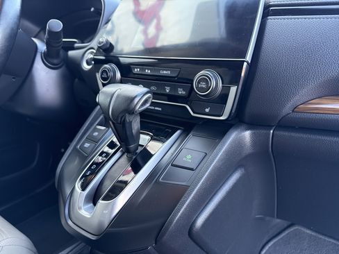 Used 2018 Honda CR-V Touring image 45