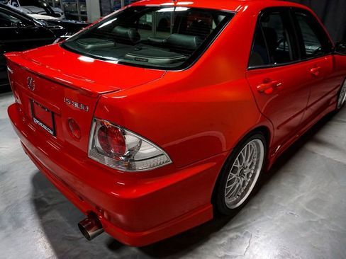 Used 2002 Lexus IS 300 image 42