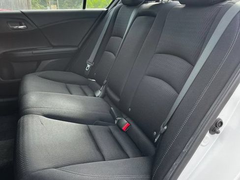 Used 2015 Honda Accord Sport image 13