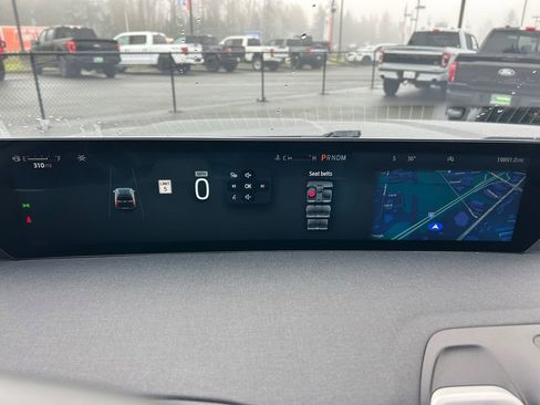 Used 2025 Ford Expedition Max Active AWD/4WD image 17