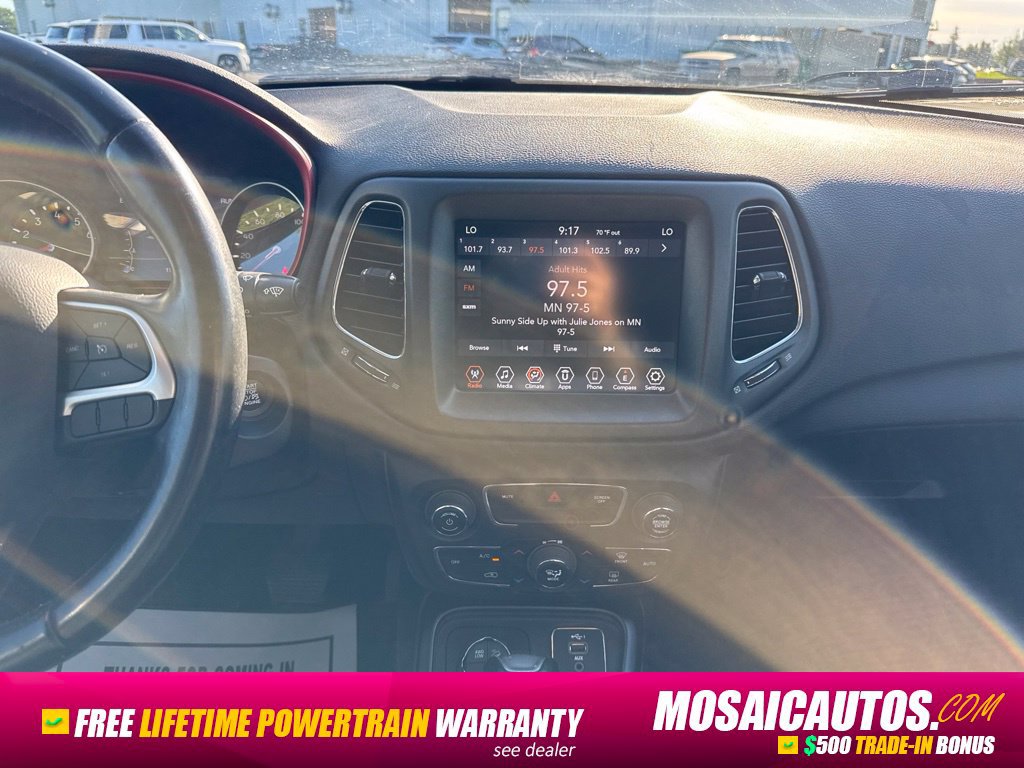 Used 2020 Jeep Compass Trailhawk AWD/4WD image 15