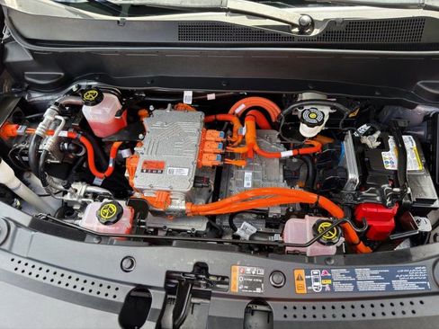 Used 2023 Chevrolet Bolt EUV LT w/ Driver Confidence Package FWD image 20