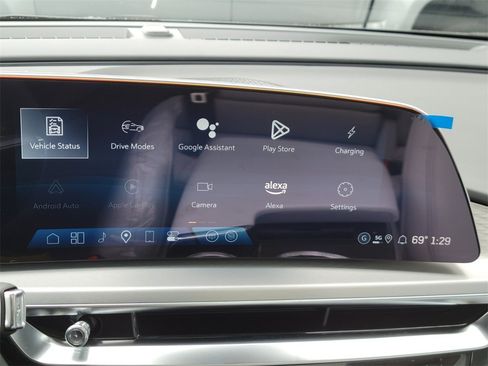 New 2025 Cadillac Lyriq Luxury image 20