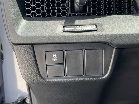 Certified 2025 Honda CR-V EX image 11