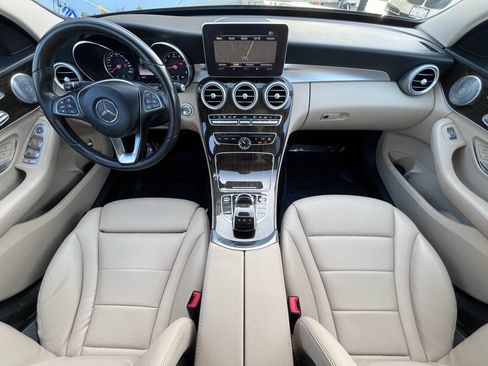 Used 2015 Mercedes-Benz C 300 Sedan image 16