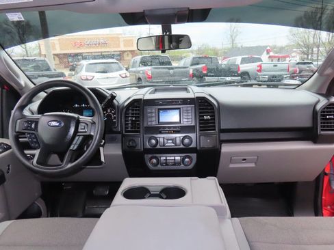 Used 2019 Ford F150 XL w/ XL Power Equipment Group image 39