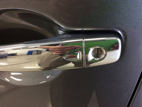 Used 2024 Nissan Murano Platinum w/ Cargo Package image 12