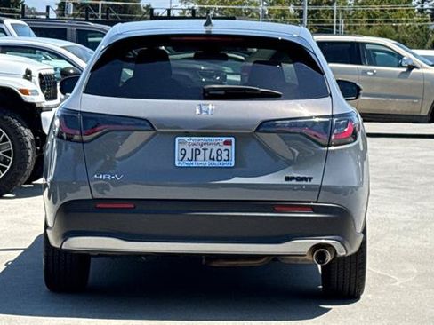 Used 2024 Honda HR-V Sport image 4