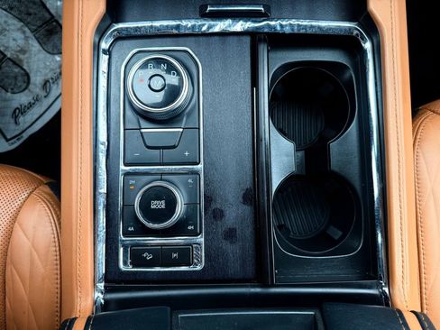 Used 2022 Ford Expedition Max Platinum image 27