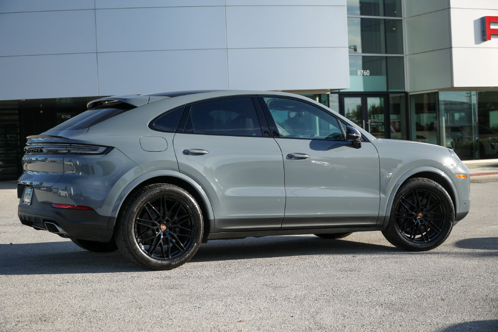 Certified 2026 Porsche Cayenne Coupe AWD/4WD image 15