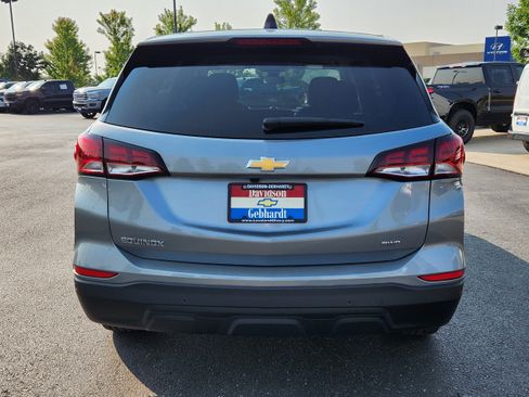 Used 2024 Chevrolet Equinox LS w/ LS Convenience Package AWD/4WD image 12