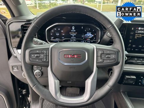 Used 2025 GMC Sierra 2500 SLT AWD/4WD image 34