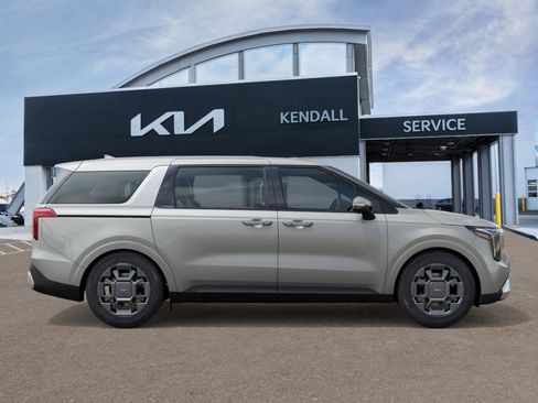 New 2026 Kia Carnival EX image 7