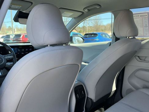 Used 2025 Hyundai Kona SEL AWD/4WD image 26