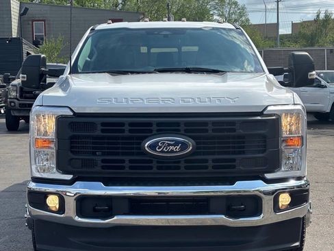 Used 2024 Ford F350 XL w/ 360-Degree Camera Package AWD/4WD image 4