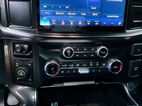 Used 2022 Ford F150 Lariat w/ Equipment Group 502A High AWD/4WD image 27