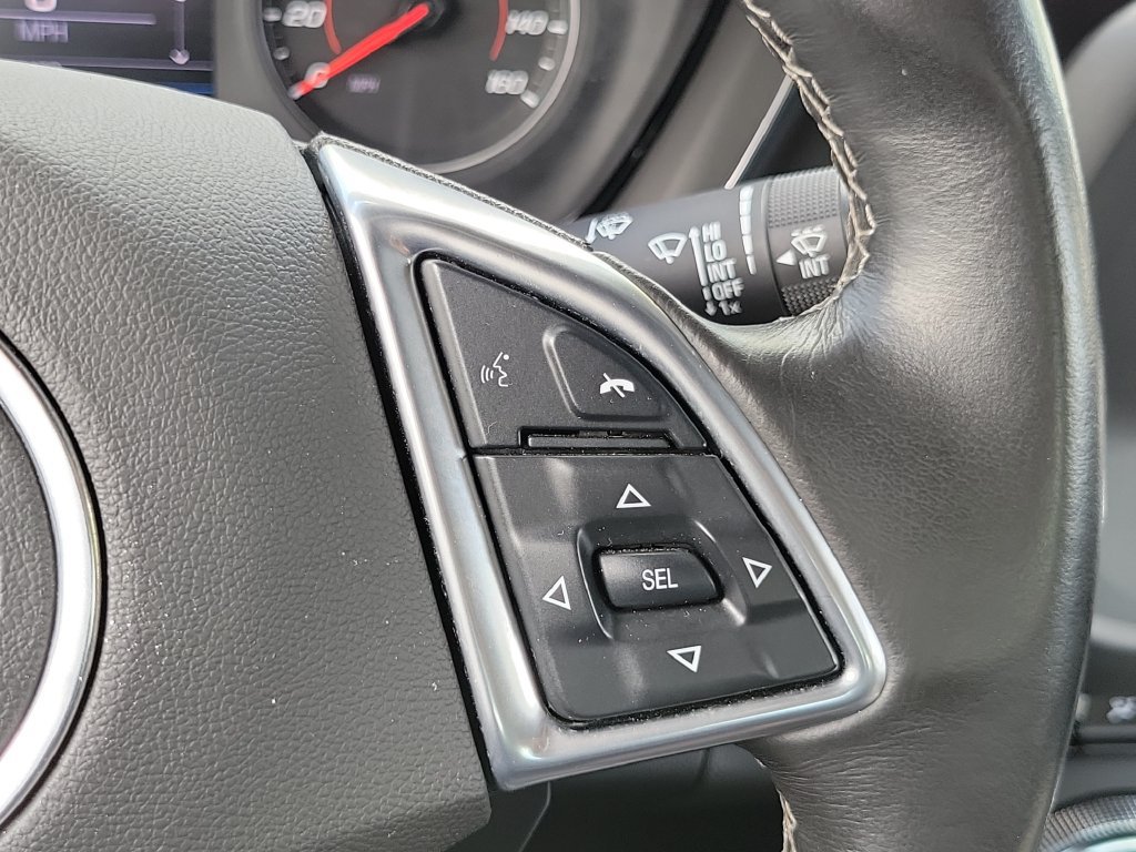 Used 2021 Chevrolet Camaro LS RWD image 28