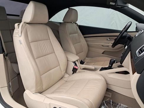 Used 2012 Volkswagen Eos Lux image 27