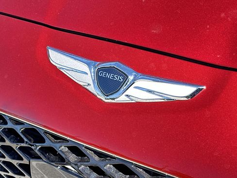 Used 2023 Genesis G70 2.0T w/ Sport Prestige Package image 10