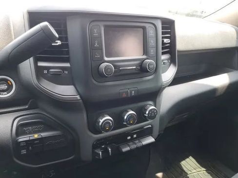 Used 2019 RAM 2500 Tradesman image 29
