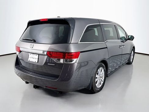 Used 2016 Honda Odyssey SE image 8