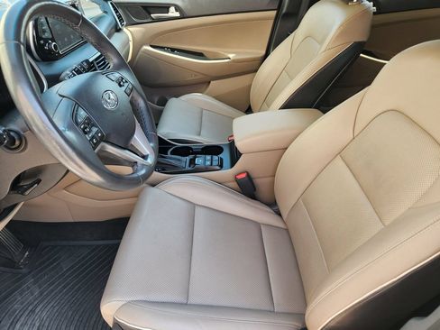Used 2021 Hyundai Tucson Limited FWD image 10