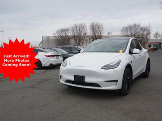 Used 2020 Tesla Model Y Long Range video 1
