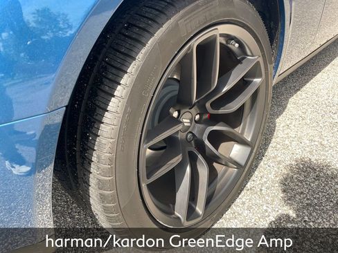 Used 2022 Dodge Challenger R/T Scat Pack RWD image 9