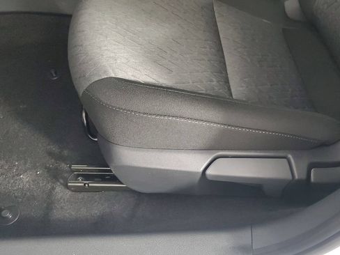 New 2026 Nissan Sentra SV w/ Floor Mat Package FWD image 32