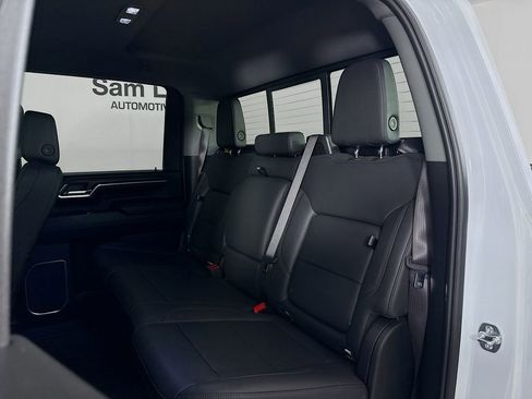 Used 2025 GMC Sierra 2500 SLT w/ SLT Premium Package image 25
