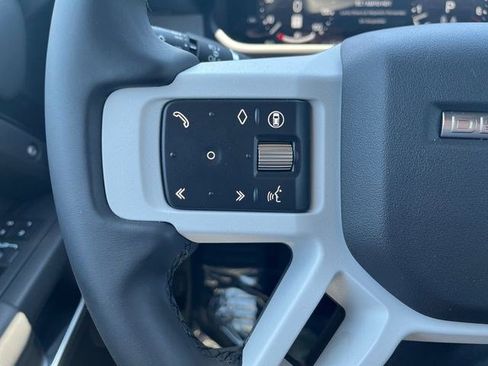 New 2026 Land Rover Defender 130 X-Dynamic SE AWD/4WD image 27