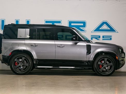 Used 2020 Land Rover Defender 110 X image 7