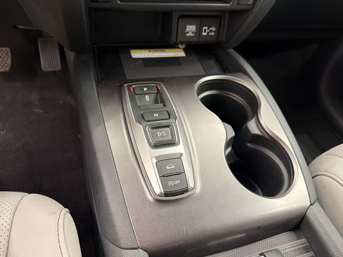 Used 2023 Honda Passport EX-L image 17