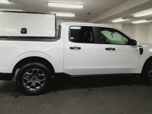 Used 2025 Ford Maverick XLT FWD image 9