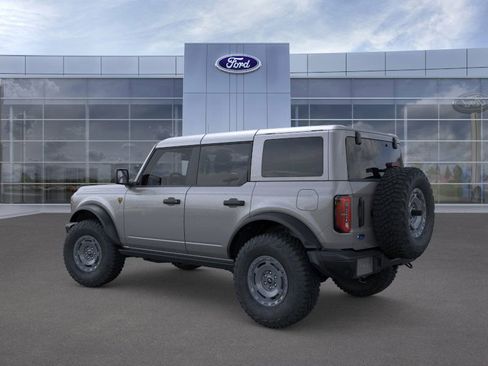 New 2025 Ford Bronco Badlands w/ Sasquatch Package AWD/4WD image 4