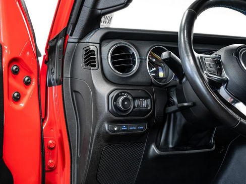 Used 2022 Jeep Wrangler Unlimited Rubicon 4xe w/ Cold Weather Group image 13