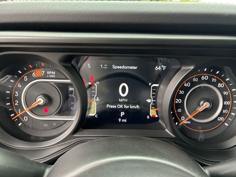 New 2025 Jeep Wrangler Rubicon image 15