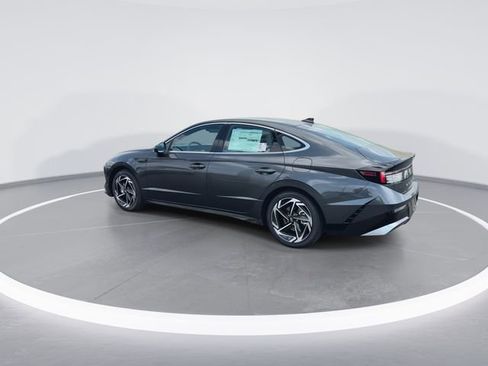 New 2026 Hyundai Sonata SEL FWD image 6