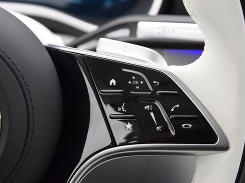 New 2026 Mercedes-Benz Maybach SL 680 image 22