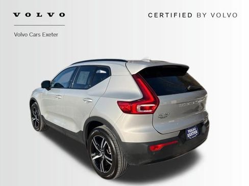 Certified 2023 Volvo XC40 B5 Plus w/ Climate Package image 6