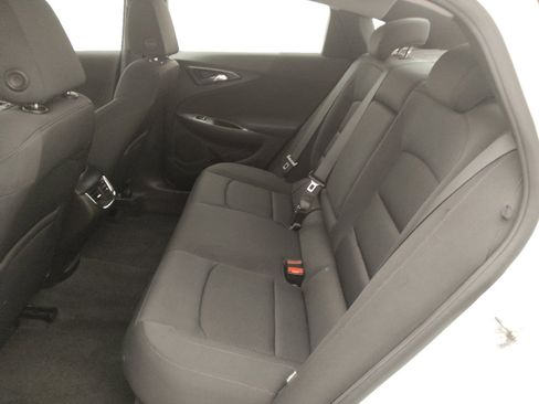 Used 2022 Chevrolet Malibu LT FWD image 18