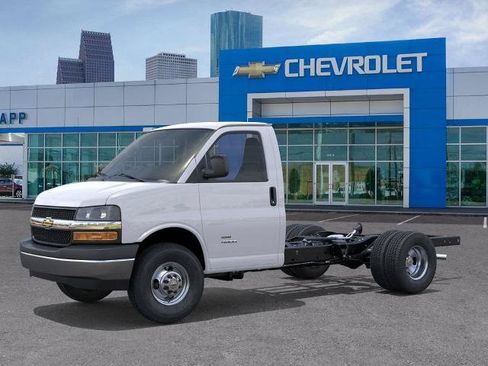 New 2025 Chevrolet Express 3500 w/ Ambulance Package RWD image 2