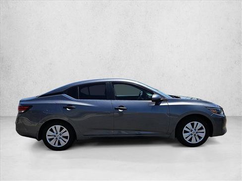 Certified 2025 Nissan Sentra S FWD image 4