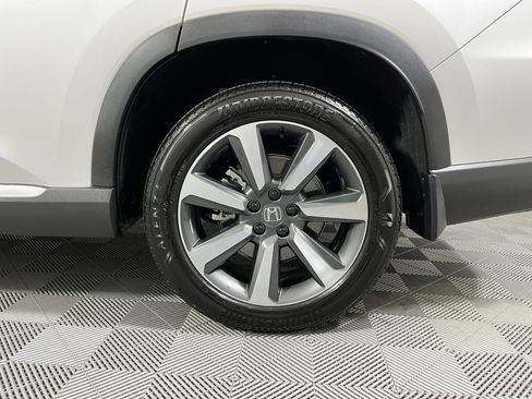 Certified 2025 Honda Pilot Elite image 18