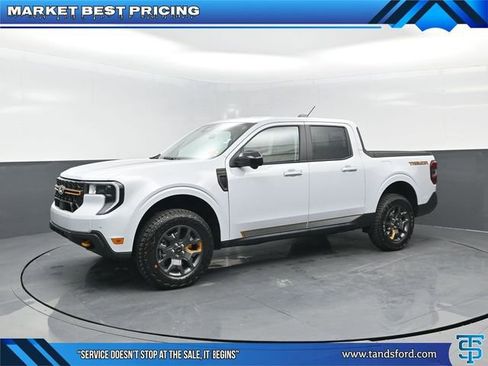 Used 2025 Ford Maverick Tremor AWD/4WD image 1